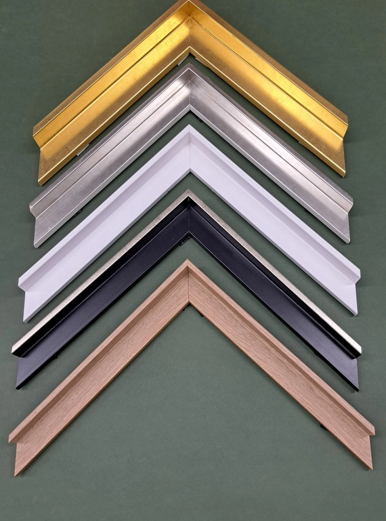 MARCOS EN L O CAJA AMERICANA